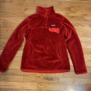 Women’s size small Patagonia pullover